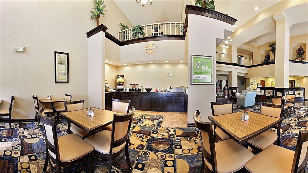Comfort Suites Clovis Exterior foto